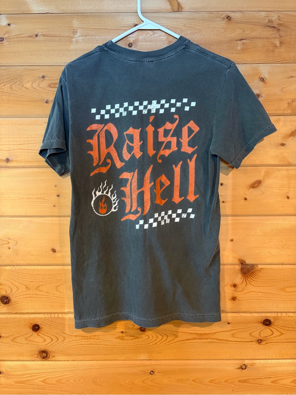 Hell Babes Tee - Picture 2 of 3